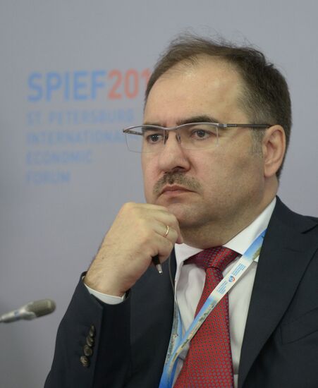 Петербургский международный экономический форум. День первый