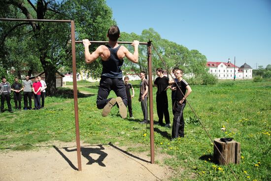 Жизнь семинарии Троице-Сергиева Варницкого монастыря в Ростове