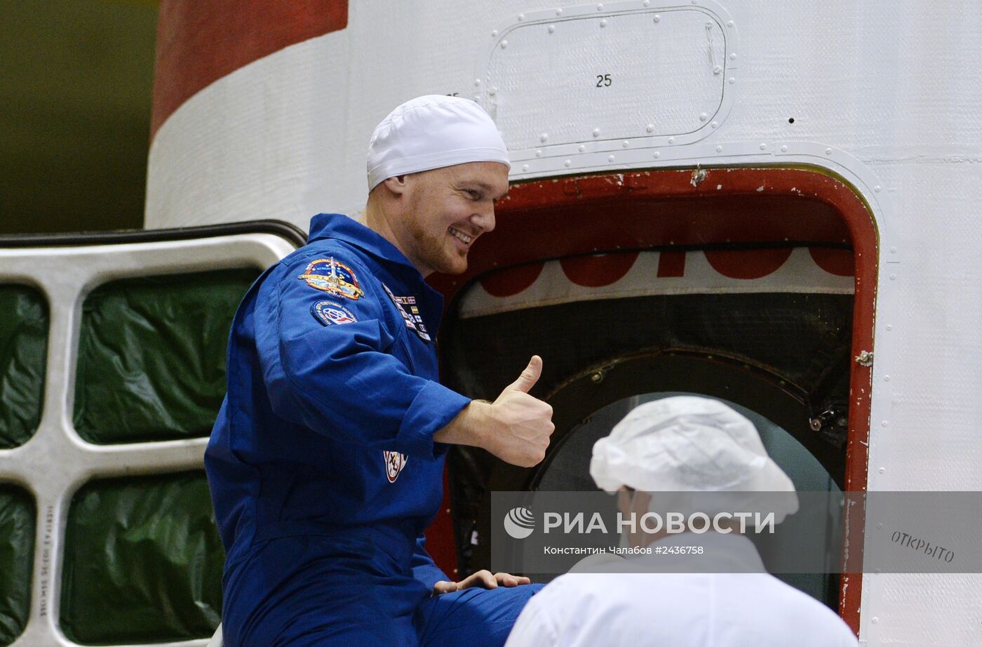 Подготовка к запуску космического корабля "Союз ТМА-13М"