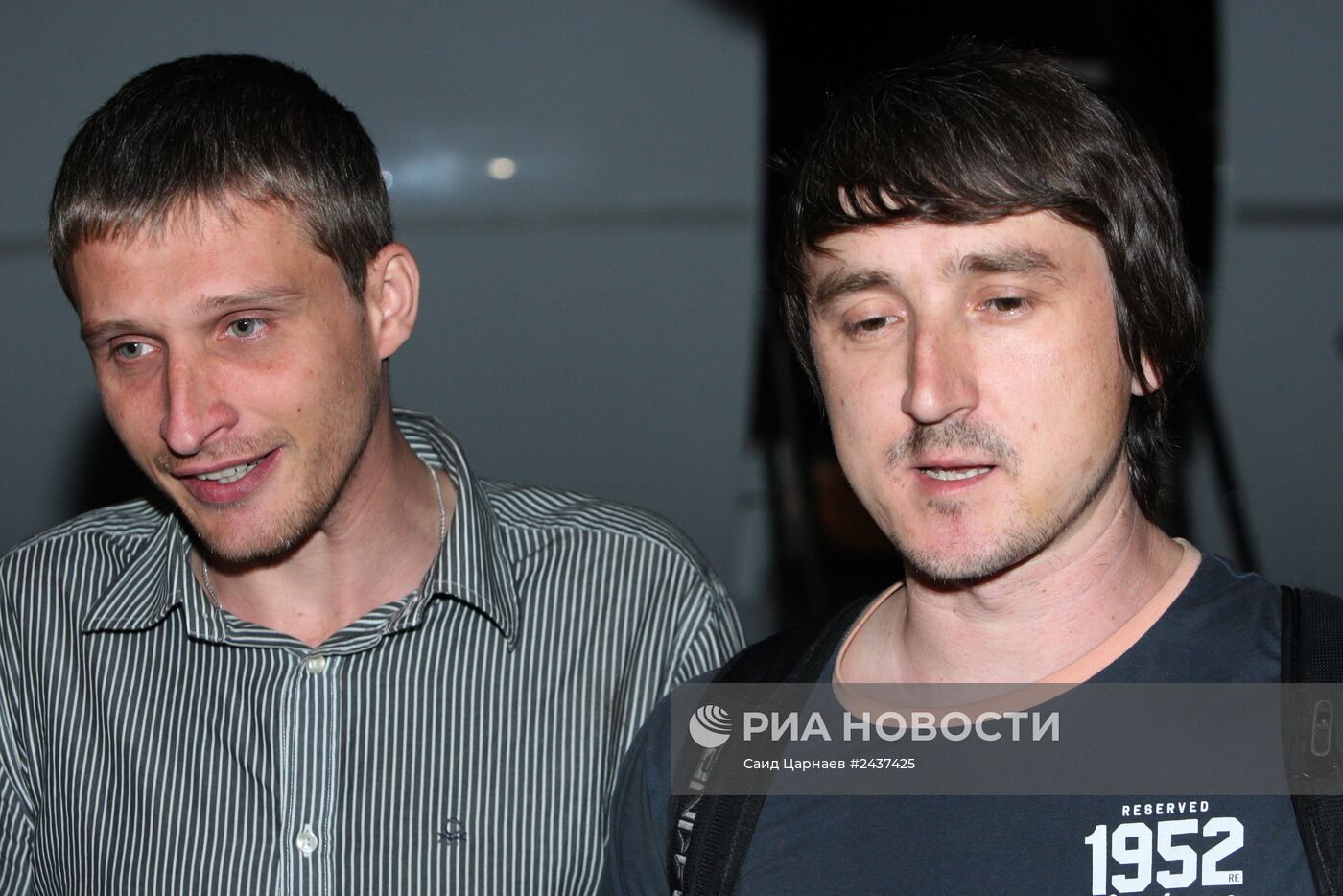 Самолет с освобожденными журналистами LifeNews прибыл в Грозный
