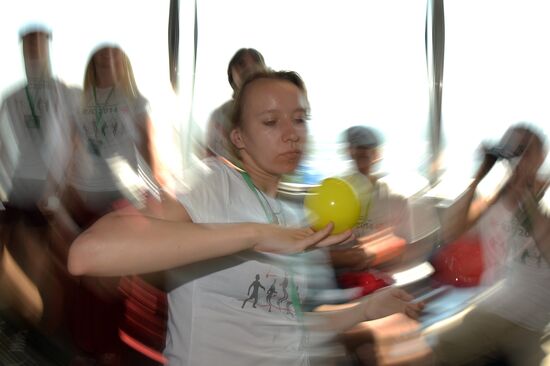 Шоу жонглеров "На высоте" на Останкинской телебашне