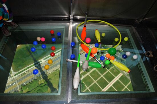 Шоу жонглеров "На высоте" на Останкинской телебашне