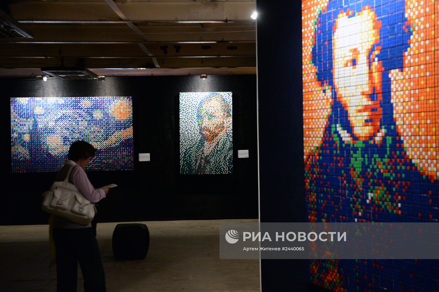 Открытие выставки CubeART