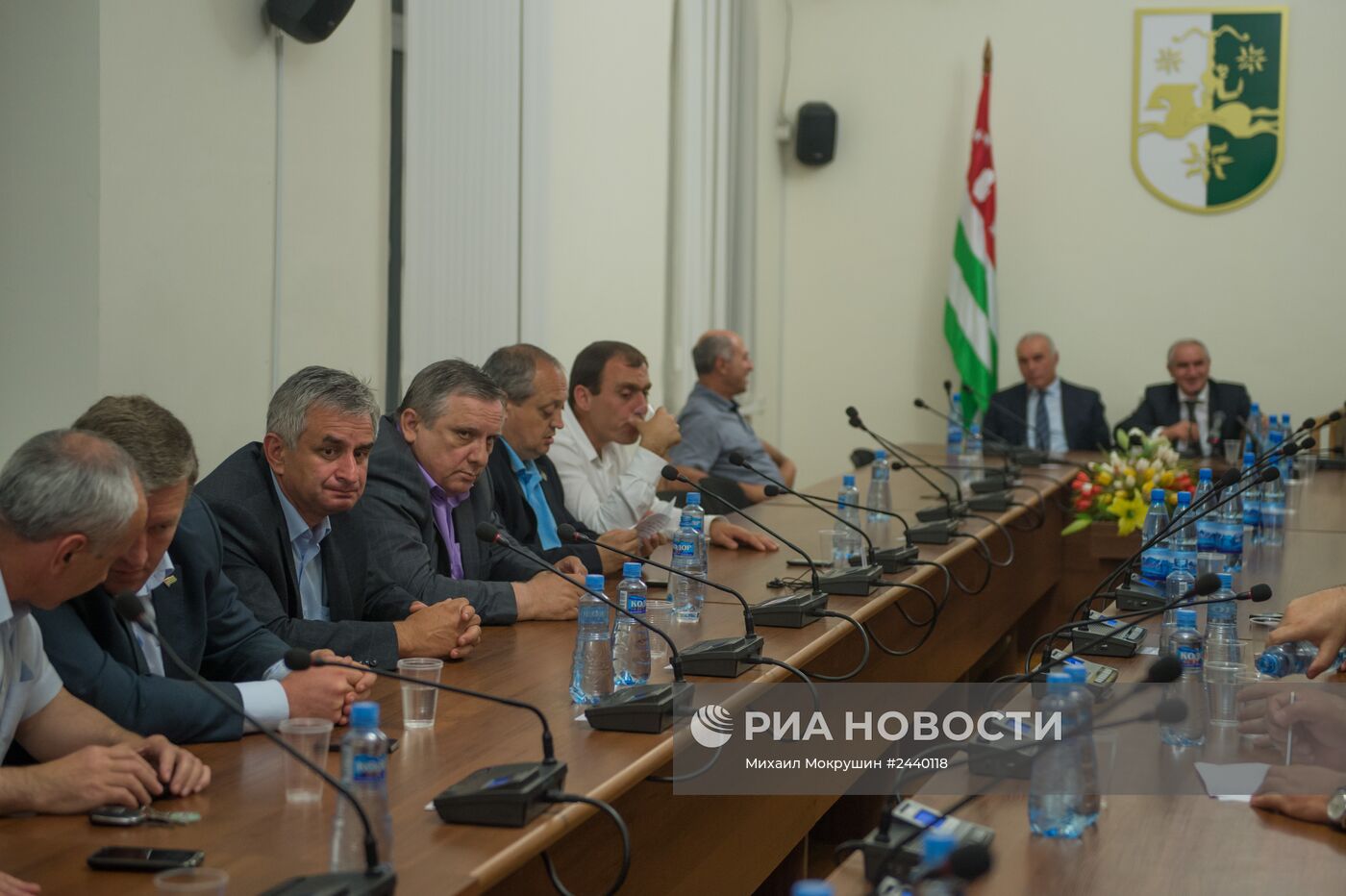Экстренное заседание парламента Абхазии