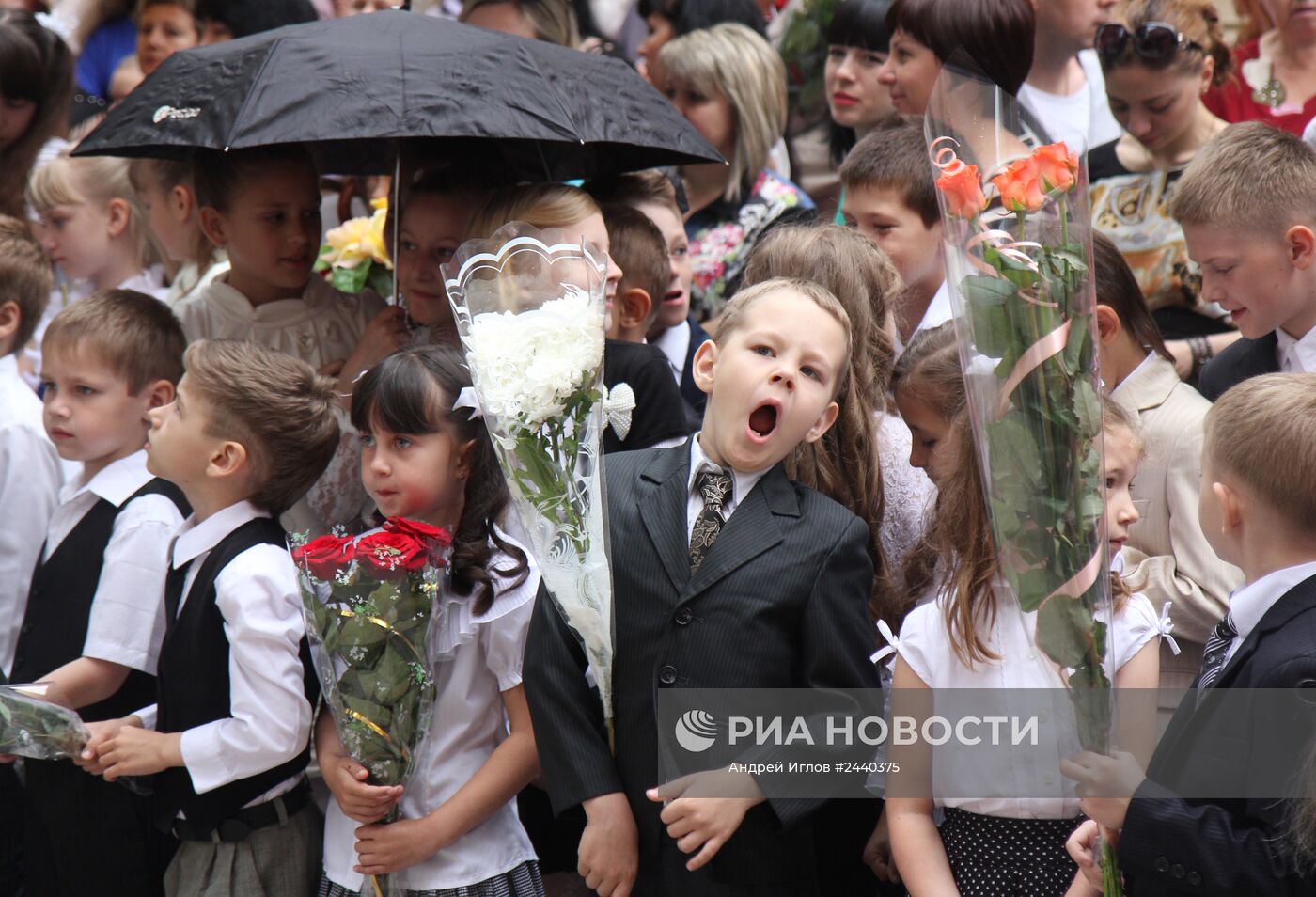 Последний звонок в школах Крыма