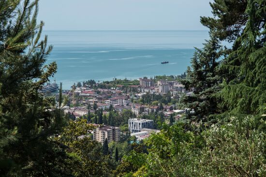 Города мира. Сухум