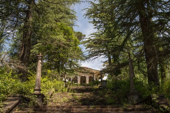 Города мира. Сухум