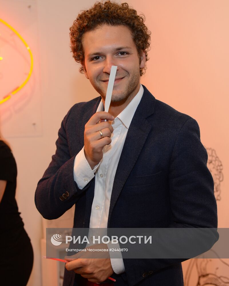 Открытие InStyle Beauty Bar в ЦУМе в Москве.