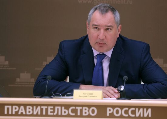 Дмитрий Рогозин провел совещание по ходу создания космического ракетного комплекса "Ангара"