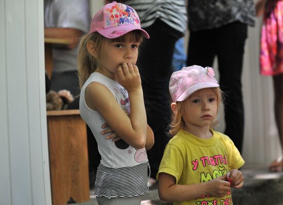 Украинские беженцы в оздоровительном центре "Дмитриадовский" в Ростовской области