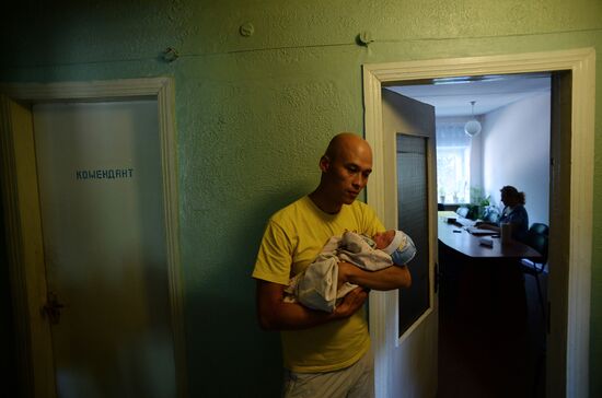 Беженцы из Славянска в общежитии Иловайска