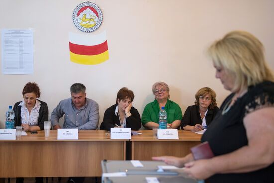 Парламентские выборы в Южной Осетии