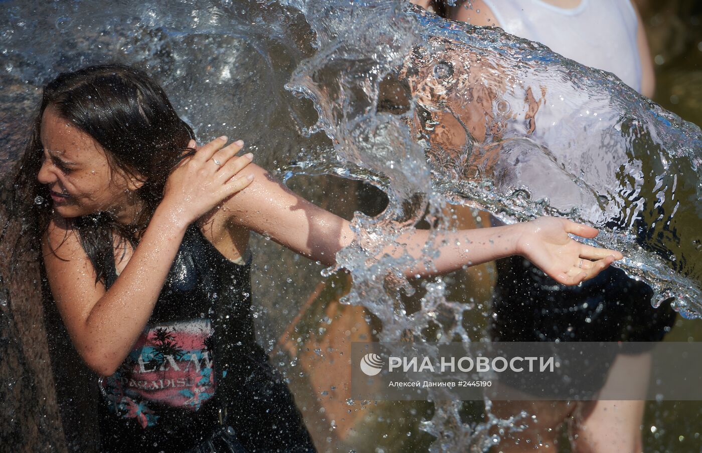 Флешмоб "Водяная битва" в Санкт-Петербурге