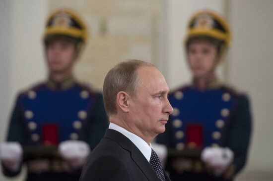 В.Путин вручил Государственные премии Российской Федерации 2013 года