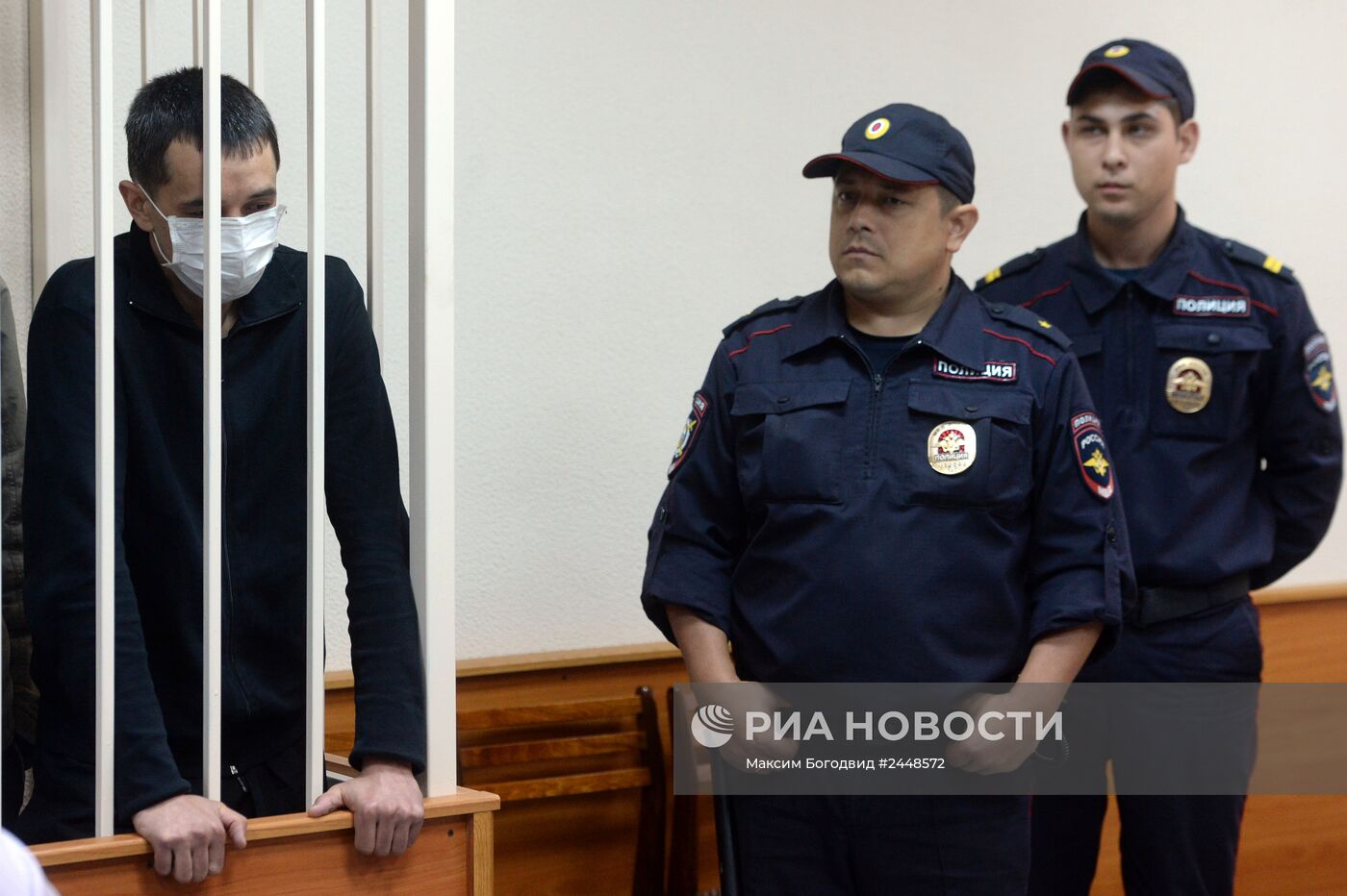 Оглашение приговора по делу сотрудников ОВД "Дальний"