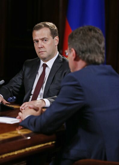 Д.Медведев встретился с А.Миллером и А.Новаком