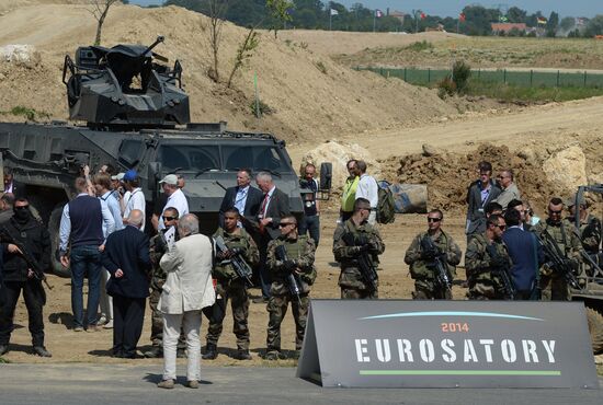 Международная выставка вооружений и военной техники Eurosatory 2014. День третий