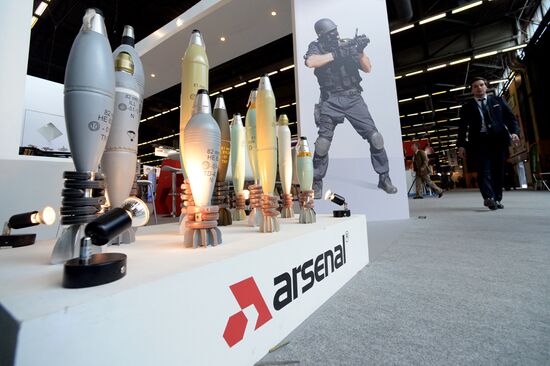 Международная выставка вооружений и военной техники Eurosatory 2014. День пятый