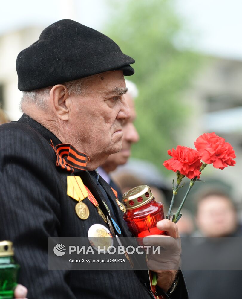 Открытие мемориала жертвам немецкого пересыльного лагеря "Дулаг-184" в Вязьме