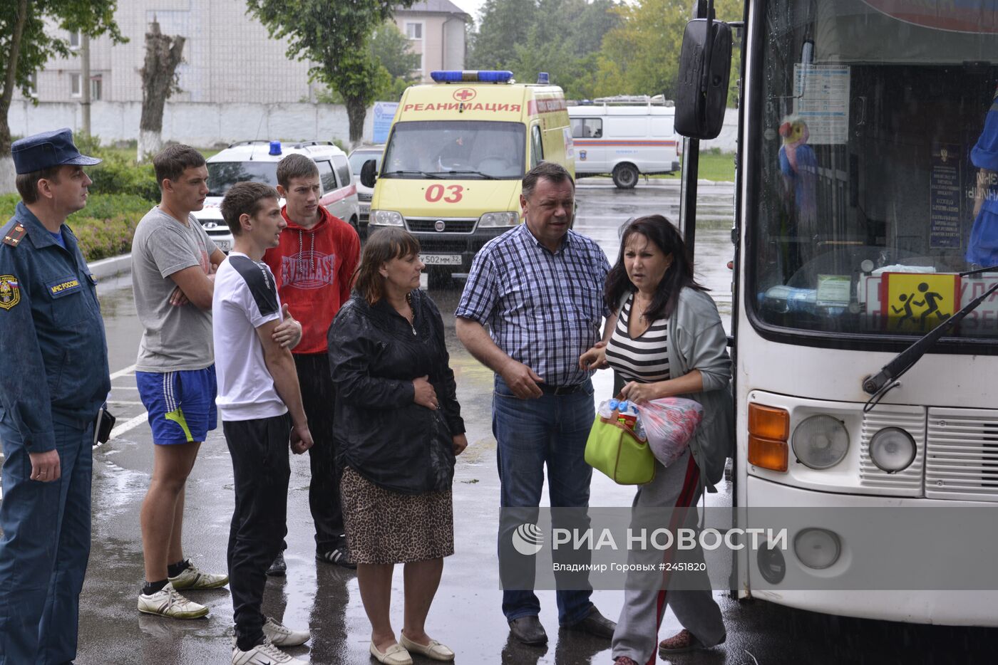 Автобус с беженцами из Луганской области прибыл в Брянск