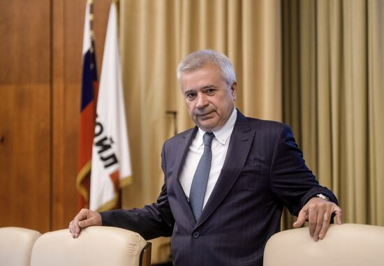 Годовое собрание ОАО "Лукойл"