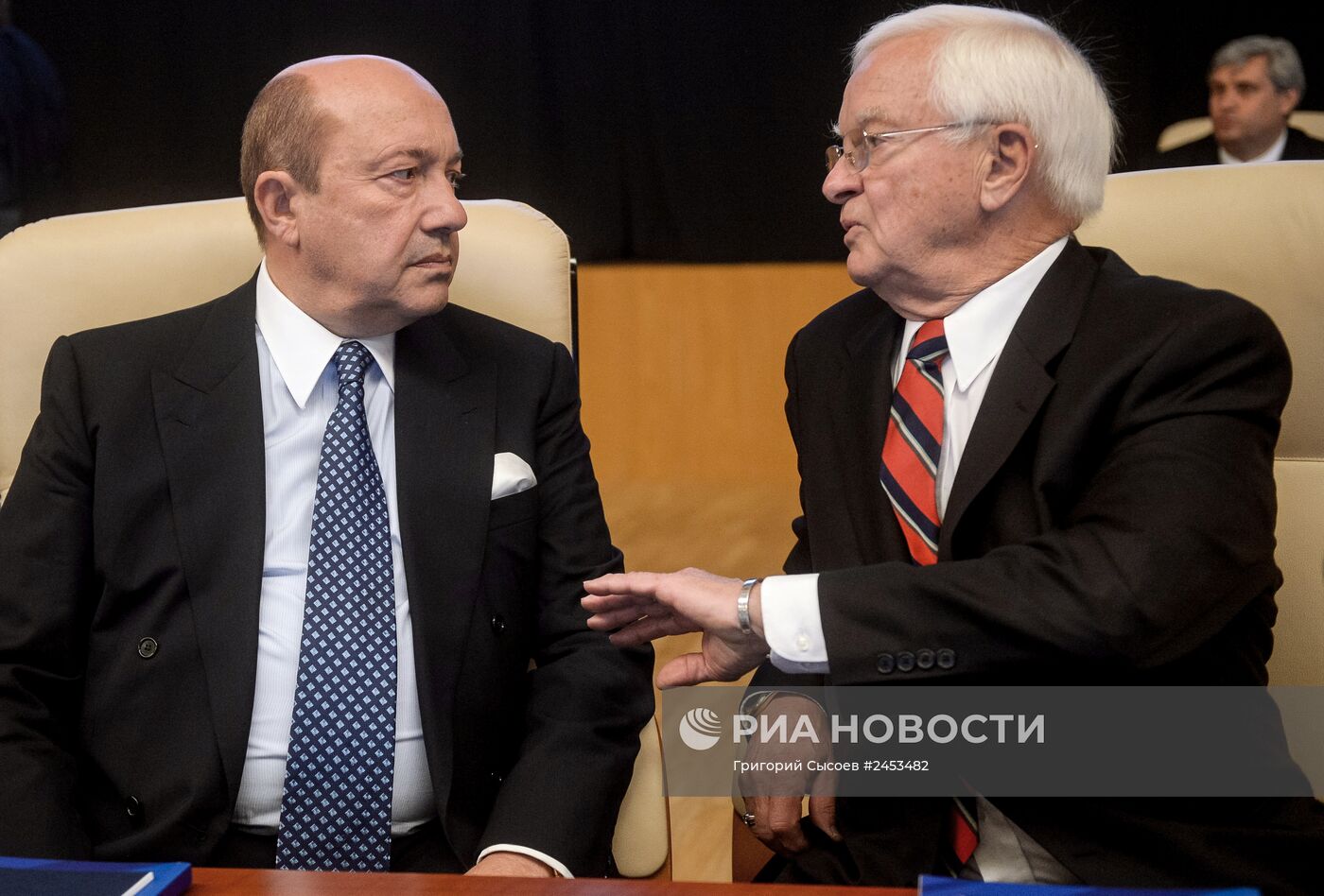 Годовое собрание ОАО "Лукойл"