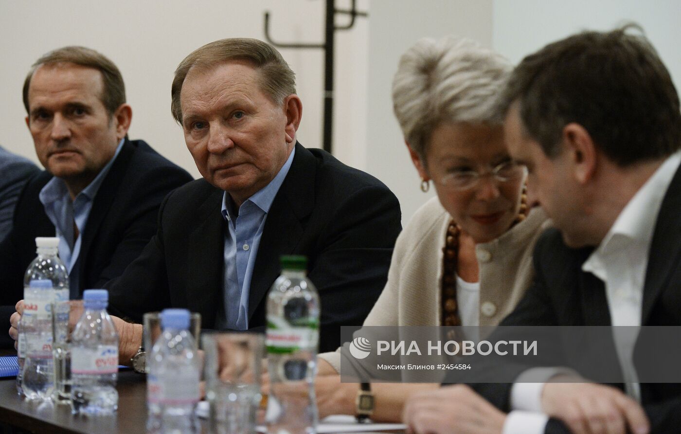 Второй раунд консультаций по мирному урегулированию ситуации на юго-востоке Украины