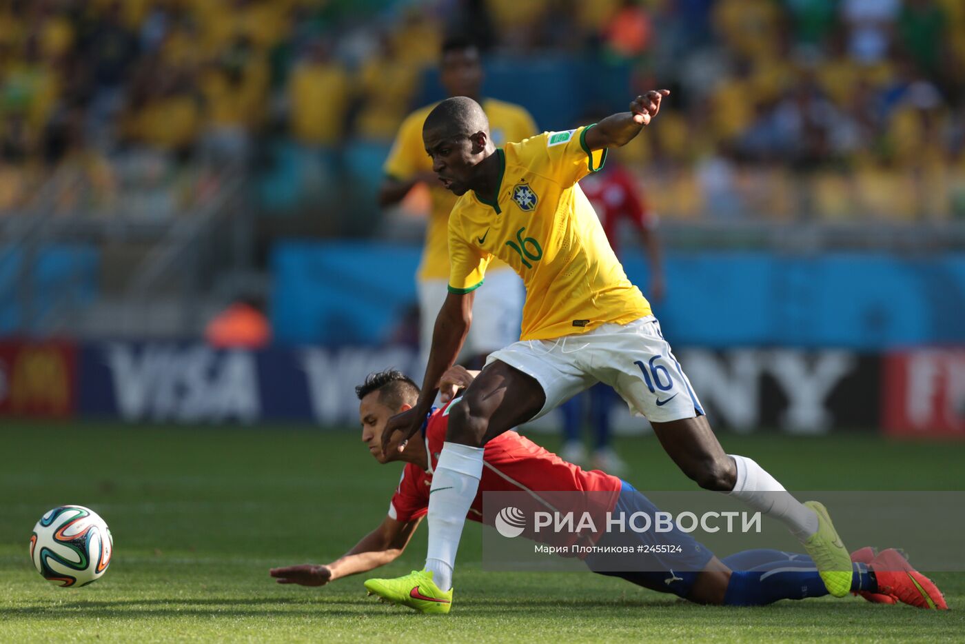 Футбол. Чемпионат мира - 2014. Матч Бразилия - Чили