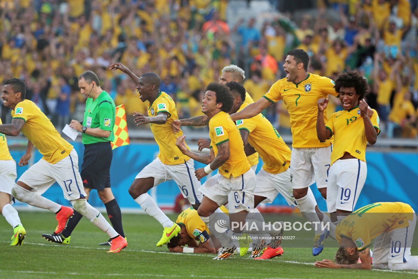 Футбол. Чемпионат мира - 2014. Матч Бразилия - Чили