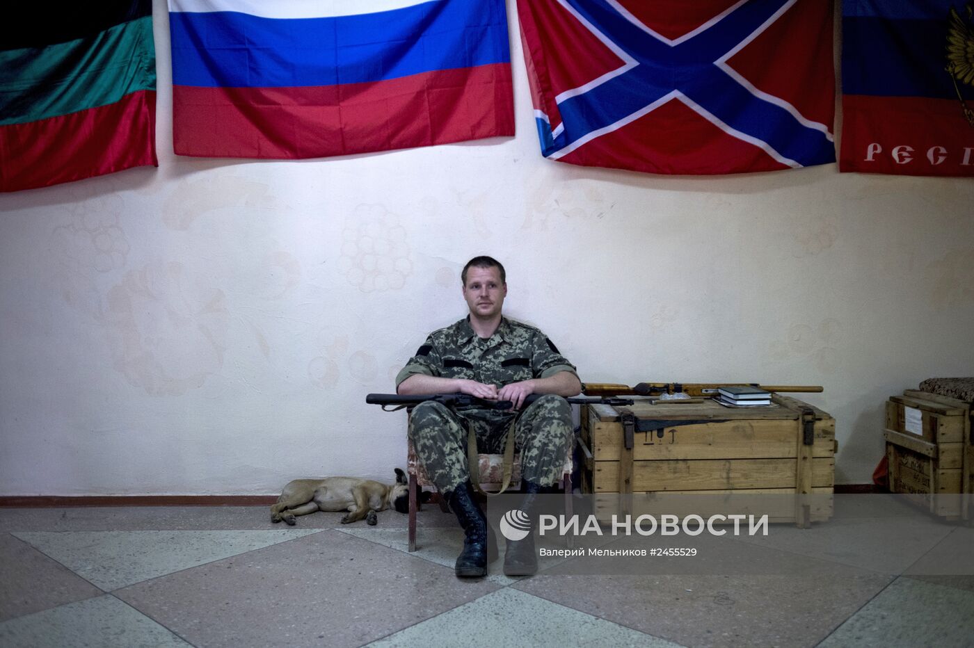 Группа быстрого реагирования народного ополчения в Луганске