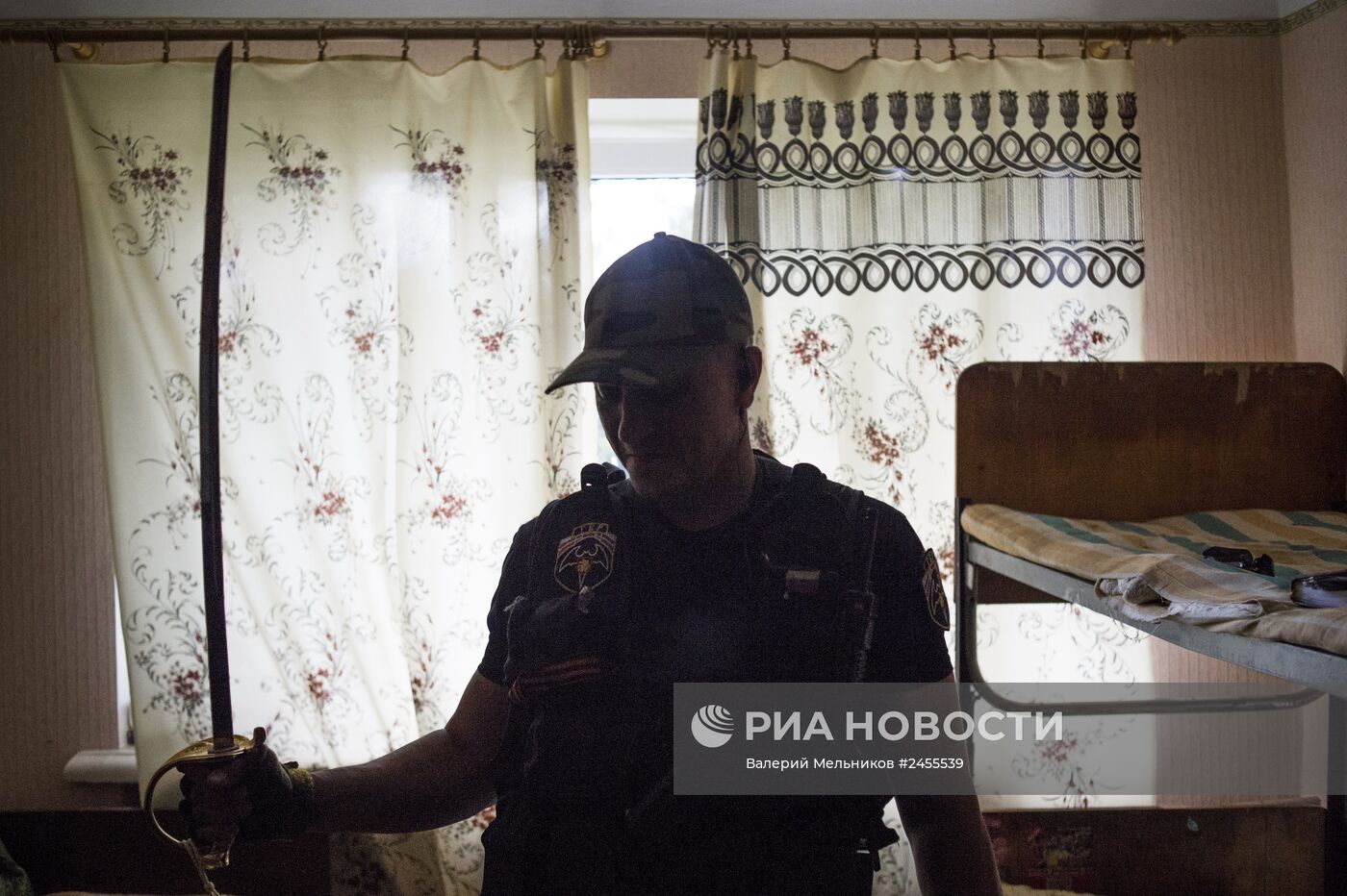 Группа быстрого реагирования народного ополчения в Луганске