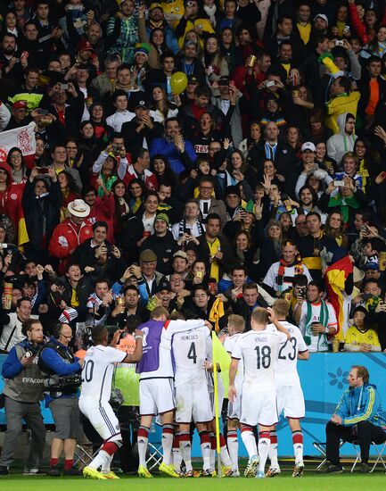 Футбол. Чемпионат мира - 2014. Матч Германия - Алжир