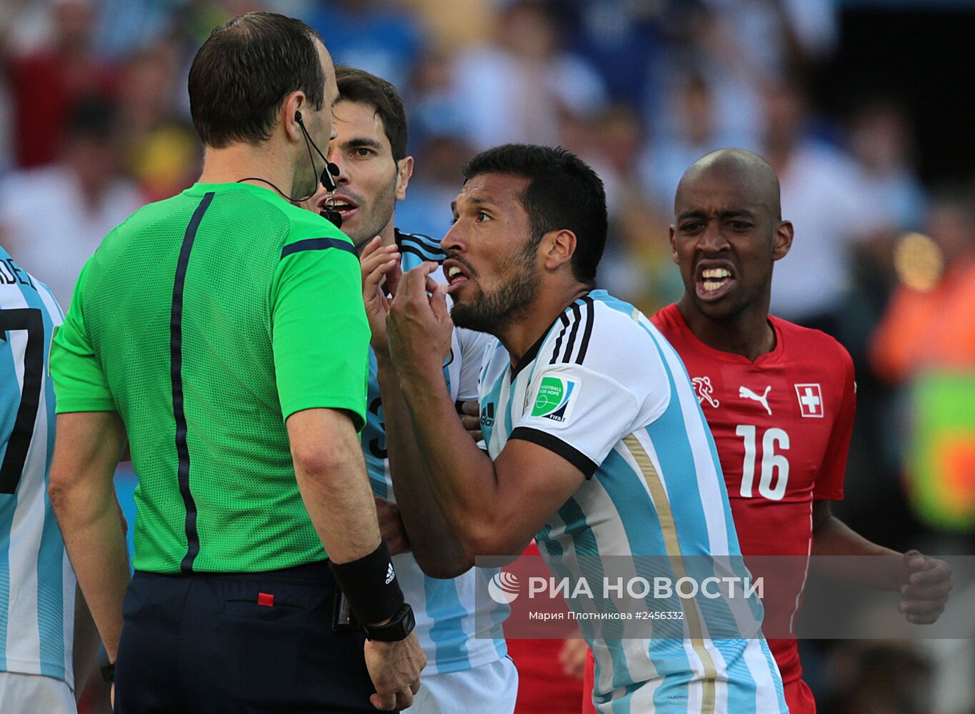 Футбол. Чемпионат мира 2014. Матч Аргентина-Швейцария