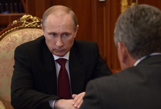 В.Путин встретился с С.Шойгу