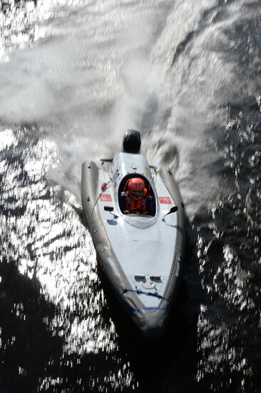 Чемпионат мира по водно-моторному спорту в Санкт-Петербурге