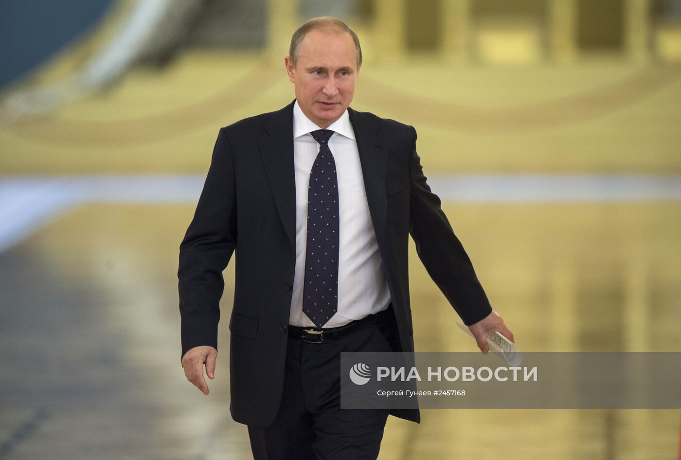 В.Путин провел заседание Совета по межнациональным отношениям