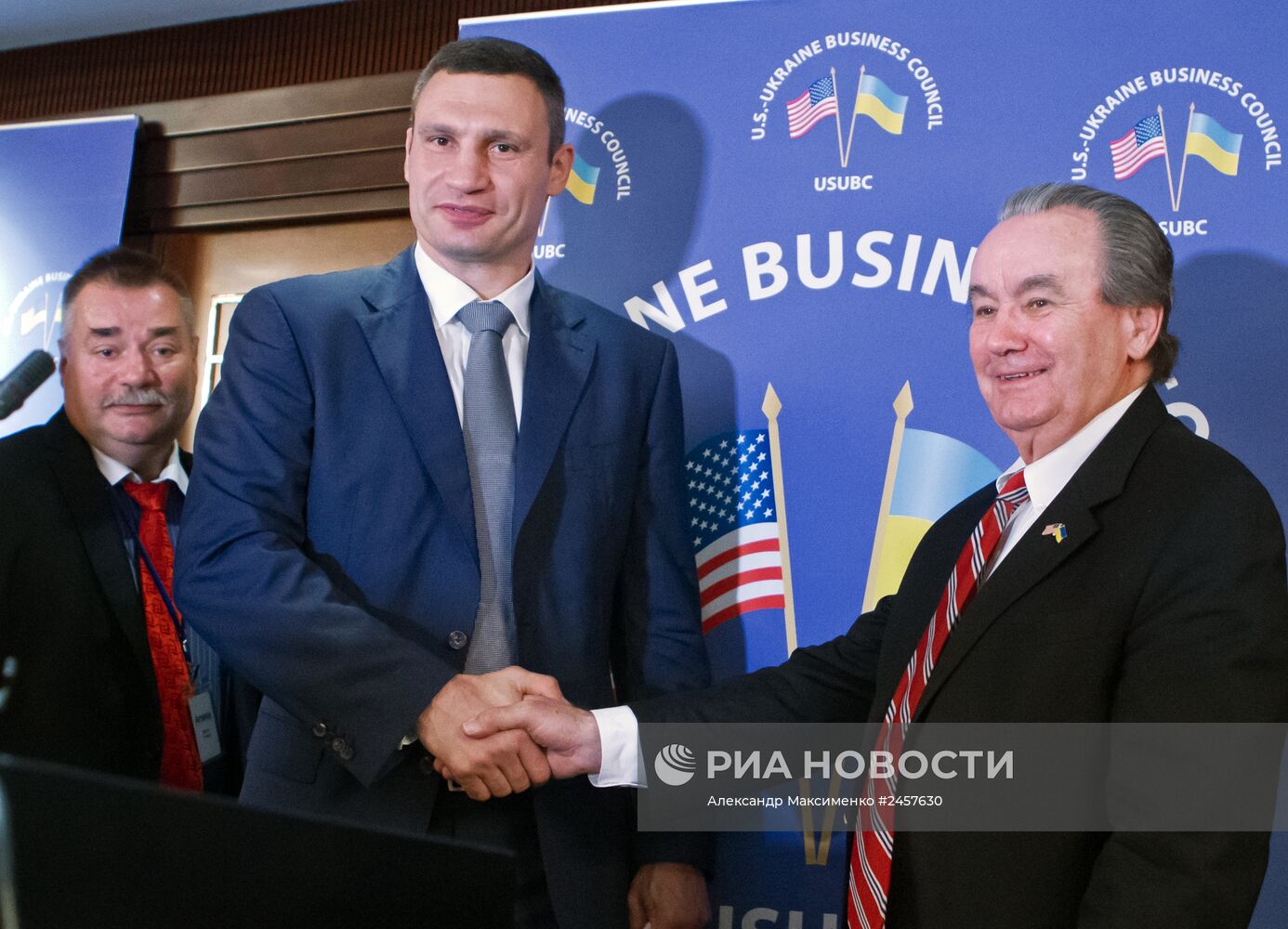 В.Кличко провел встречу с членами Американо-украинского делового совета