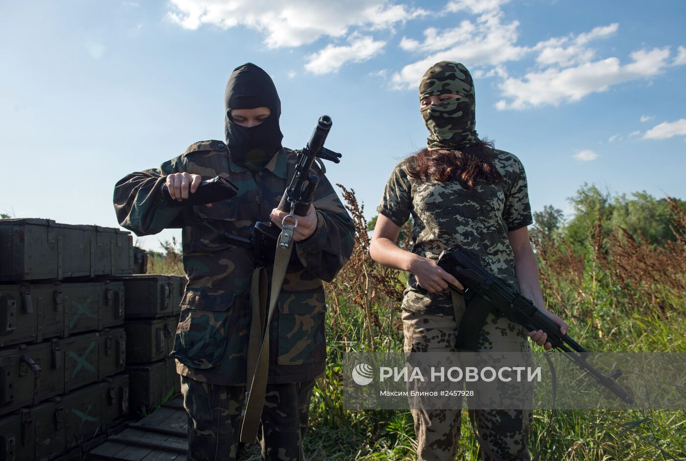 Женское подразделение батальона "Русь" в Донецке