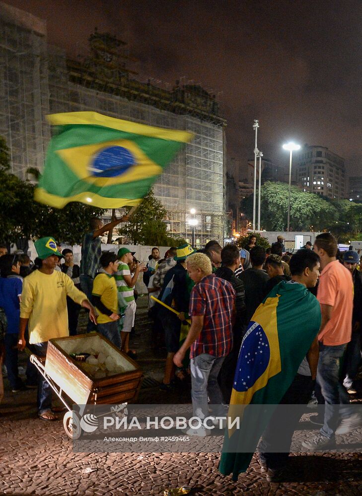 Сан-Паулу после матча Бразилия-Германия