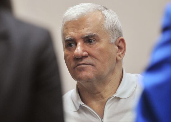 Суд признал виновным экс-мэра Махачкалы Амирова в подготовке теракта