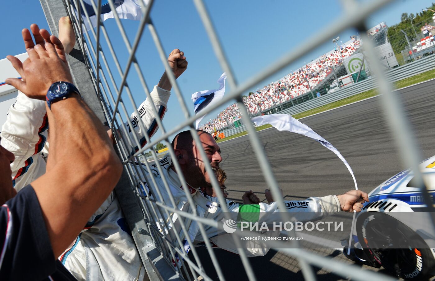 Автоспорт. DTM. V этап. Третий день