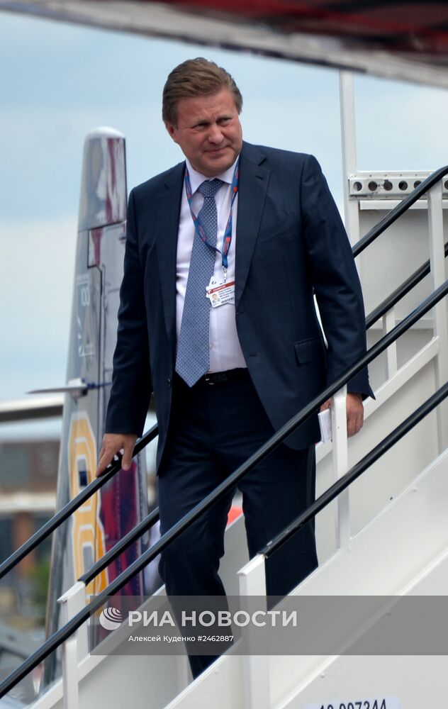 Международный авиационно-космический салон Farnborough Airshow 2014. День второй