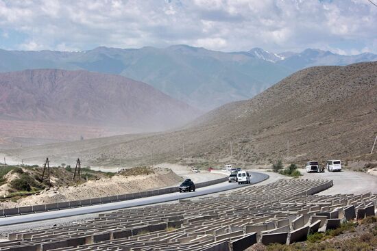 Капитальная реконструкция автодороги Бишкек-Нарын-Торугарт
