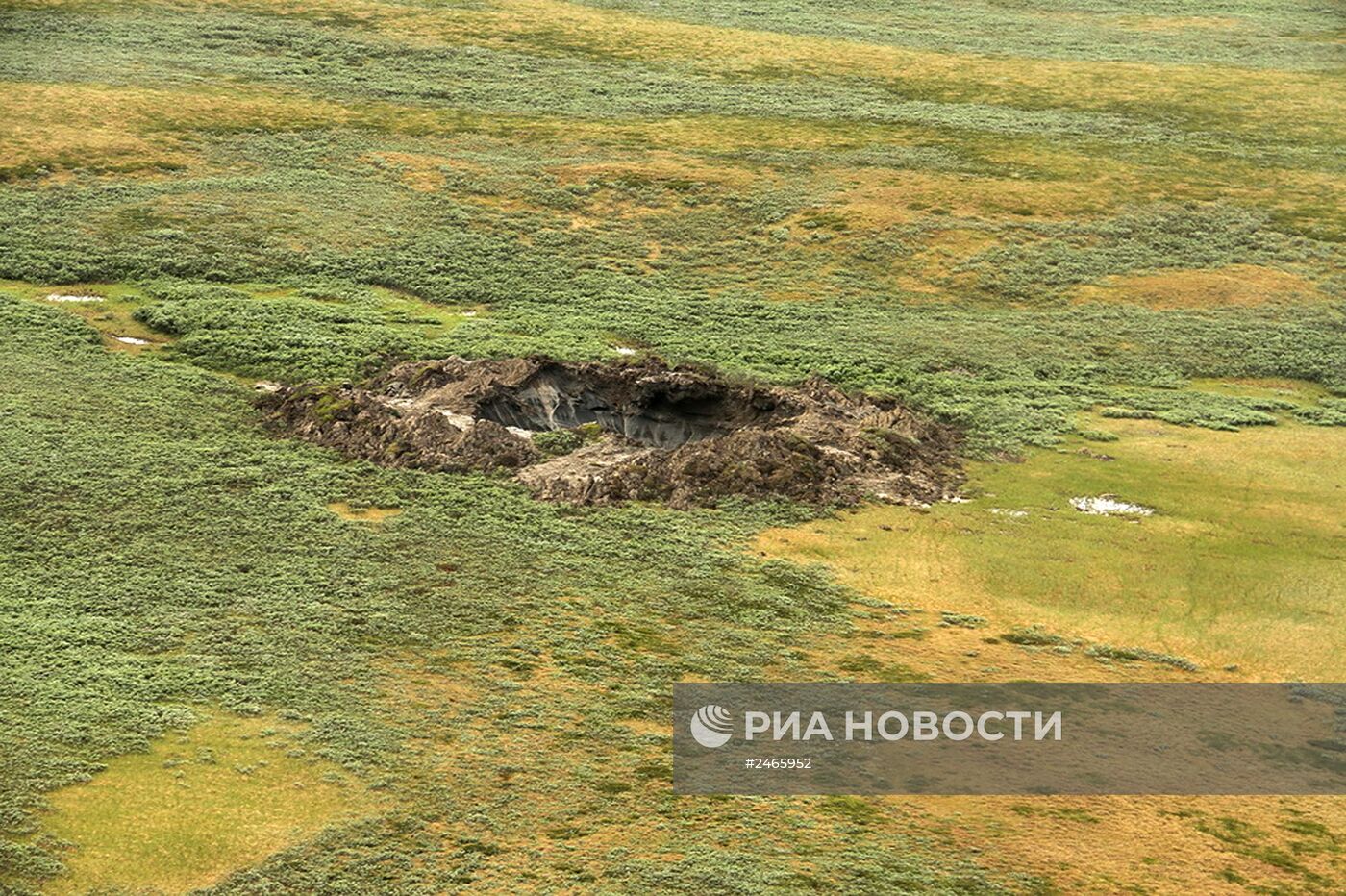 Кратер неизвестного происхождения обнаружен на Ямале