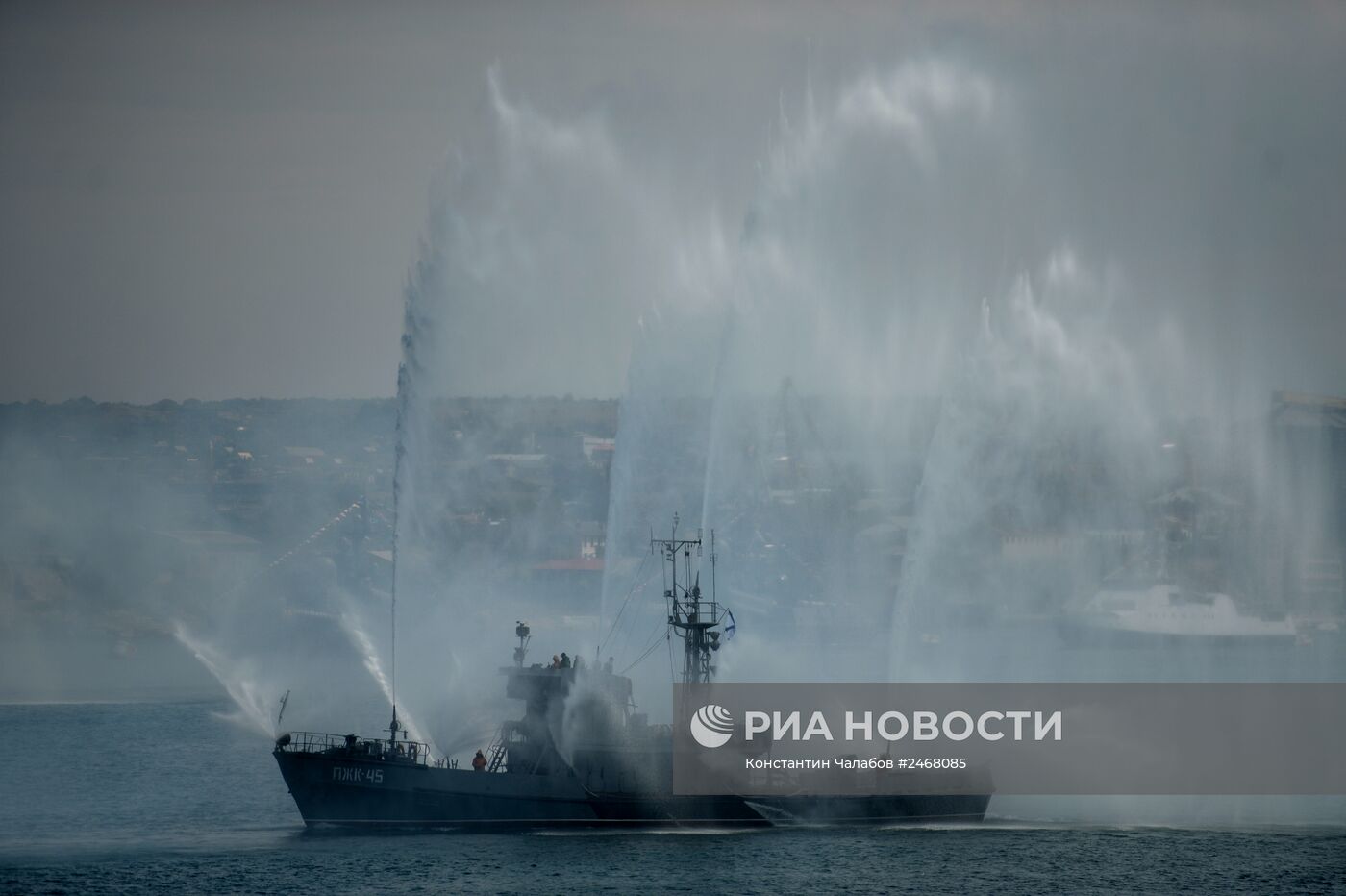 Репетиция парада ко Дню ВМФ в Севастополе