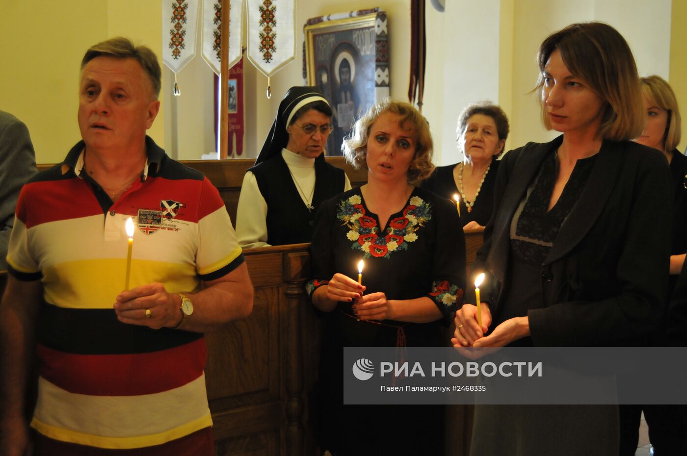 Панихида во Львове в память о погибших в катастрофе малазийского Боинга в Донецкой области
