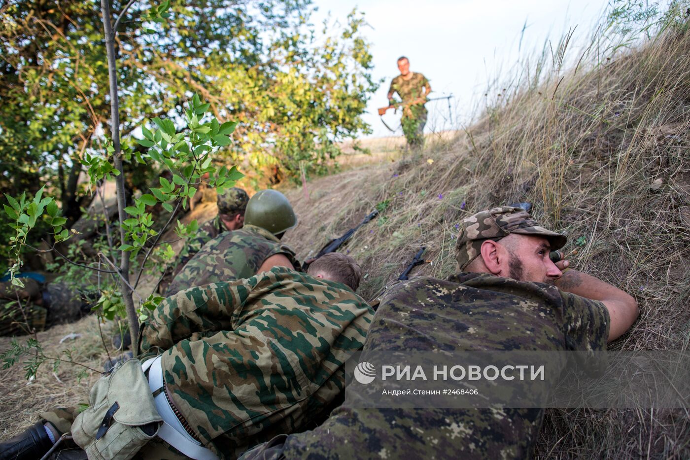 Бой за приграничное село в районе города Снежное в Донецкой области