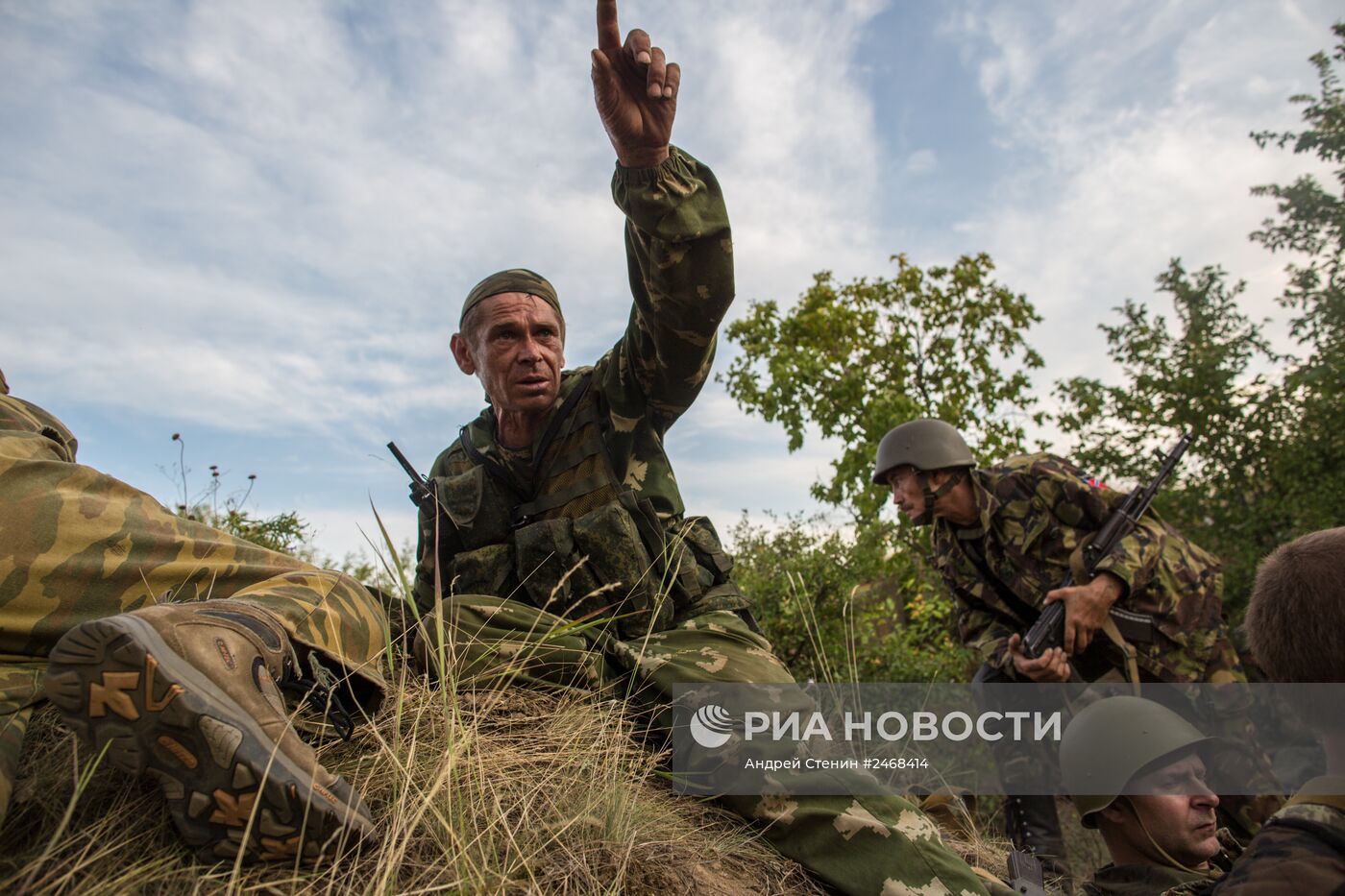 Бой за приграничное село в районе города Снежное в Донецкой области