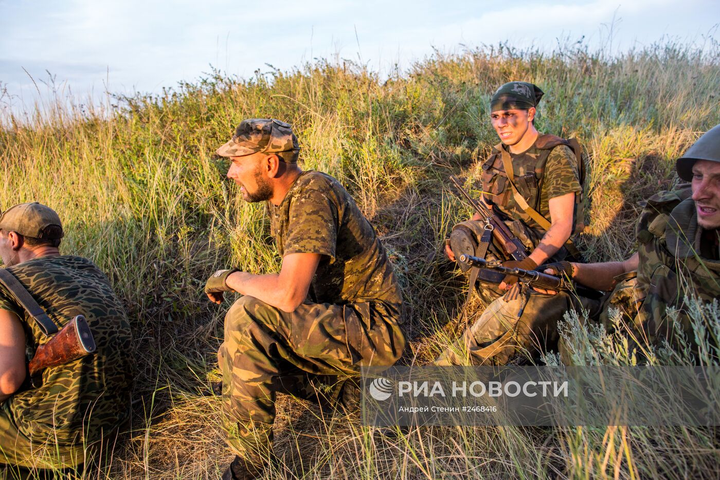 Бой за приграничное село в районе города Снежное в Донецкой области