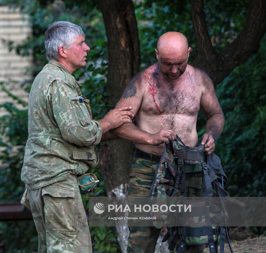 Бой за приграничное село в районе города Снежное в Донецкой области